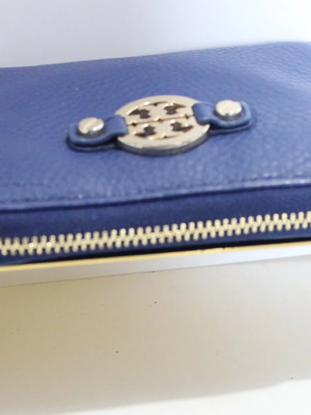Tory Burch, Blue Pebbled Leather, small Wallet with Gold Hardware